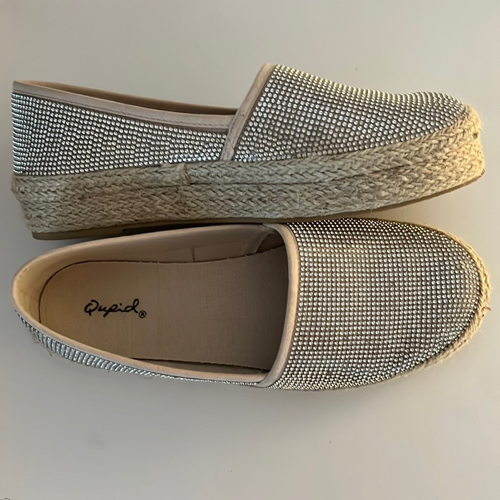 Light gold and tan espadrilles size 8